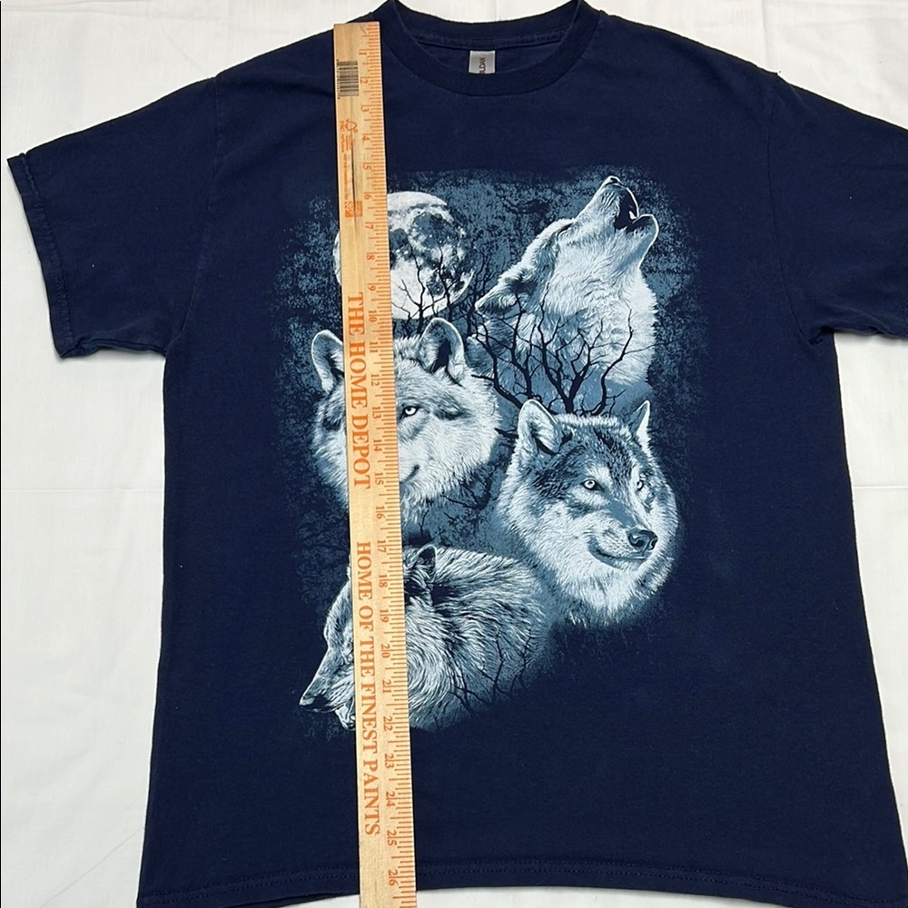 Gildan heavy cotton Wolfpack howl blue size medium short sleeve graphic tee - Picture 10 of 16